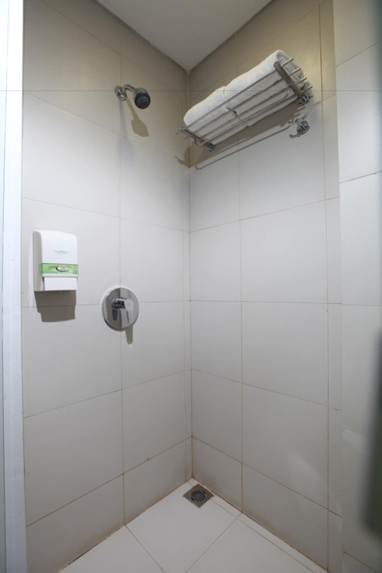 Whiz Hotel Cikini Cakarta Dış mekan fotoğraf