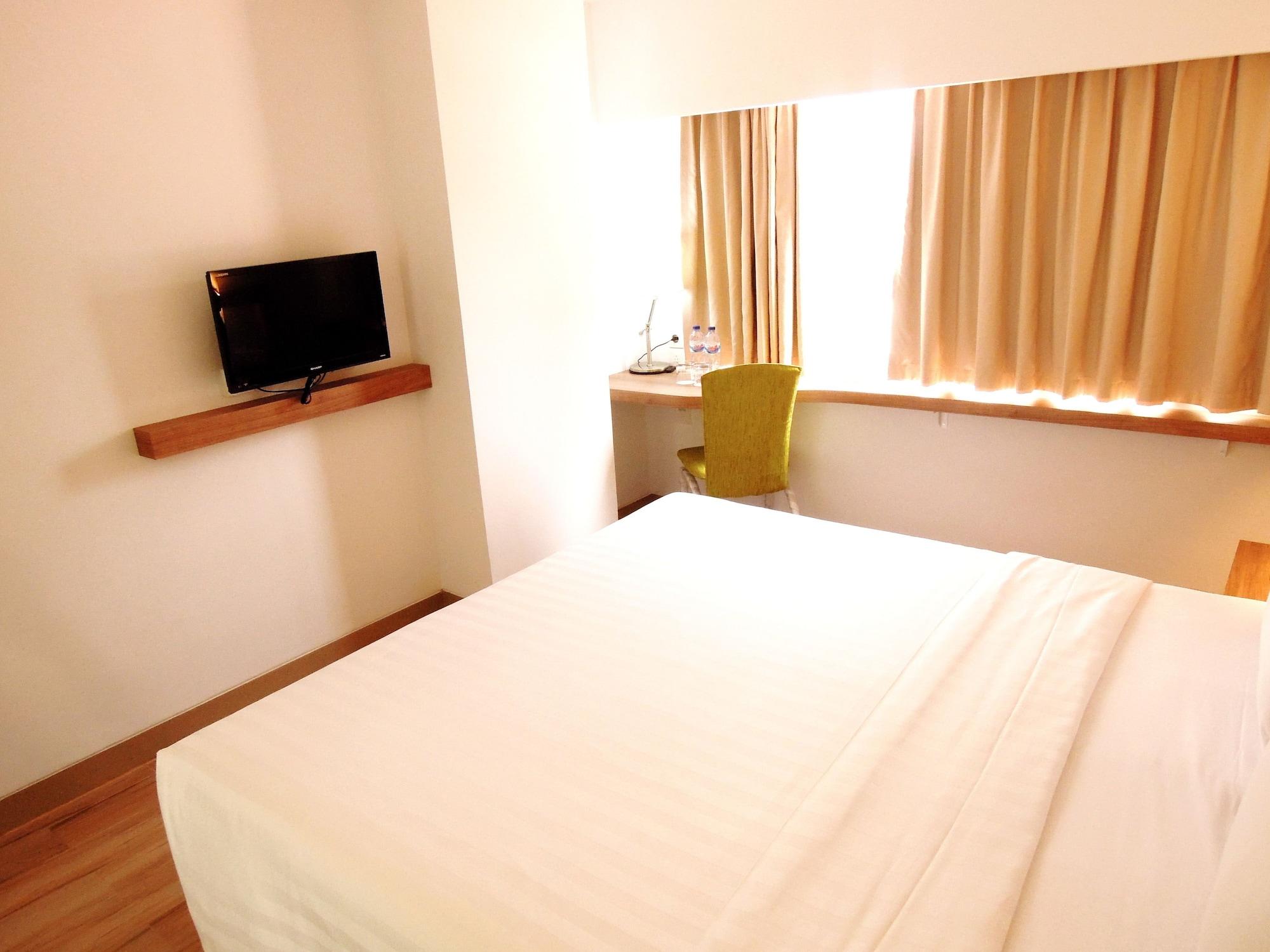 Whiz Hotel Cikini Cakarta Dış mekan fotoğraf